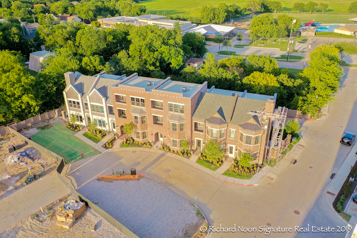 Roanoke Brownstones Roanoke’s First City Center