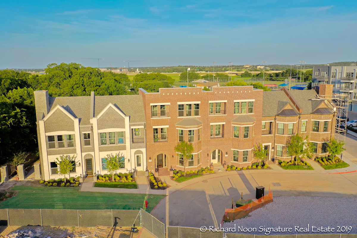 Roanoke Brownstones Roanoke’s First City Center