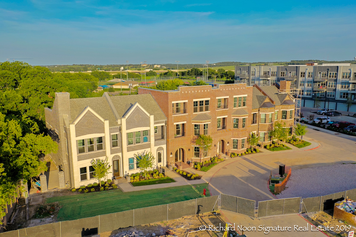 Roanoke Brownstones Roanoke’s First City Center