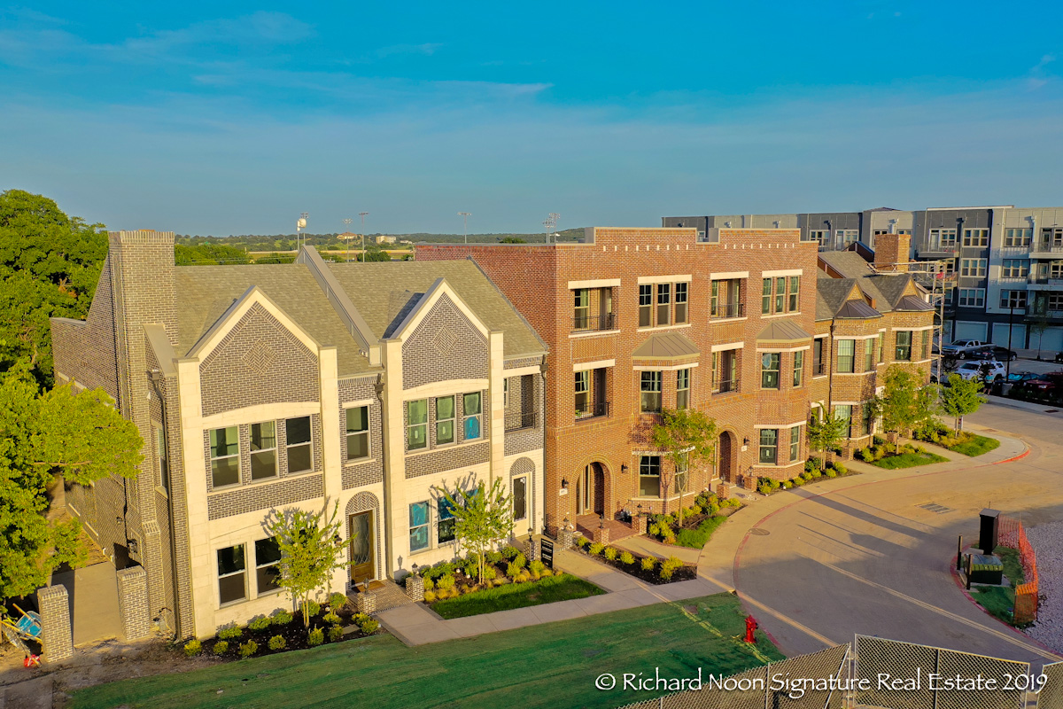 Roanoke Brownstones Roanoke’s First City Center