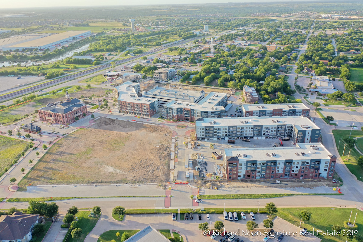 Roanoke Brownstones Roanoke’s First City Center